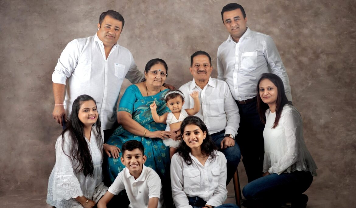 10 Family Photo Shoot Ideas for Memorable Moments